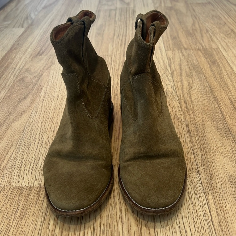 Isabel Marant Etoile sued bootie